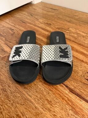Michael Kors Silver Lasered Mirror Metallic MK Slide